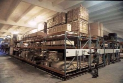 military warehouse storage mobilized pallet racking