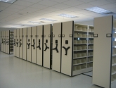 automatic mobile shelving with aisle lock